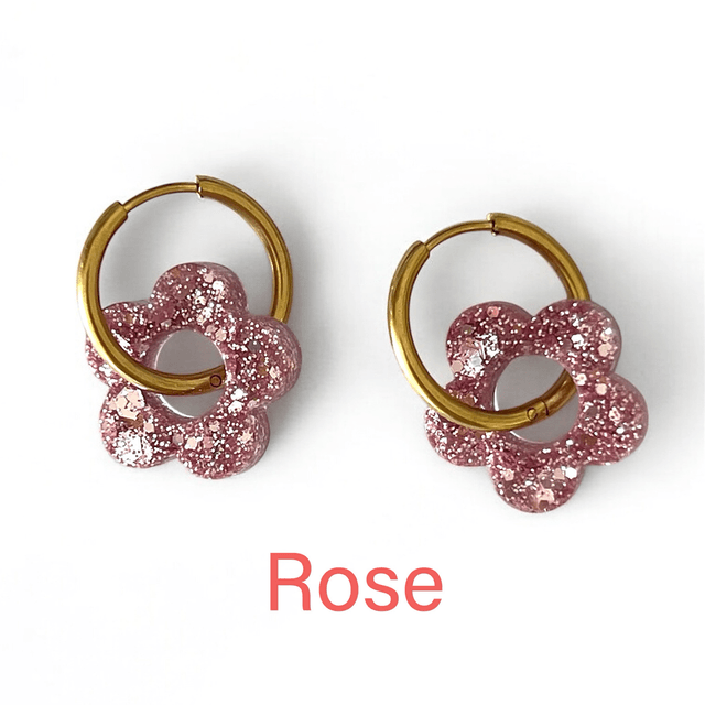 Boucles d’oreilles pailletées avec créole 