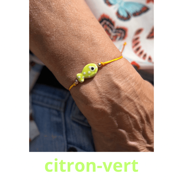 Bracelet coloré avec perle poisson 