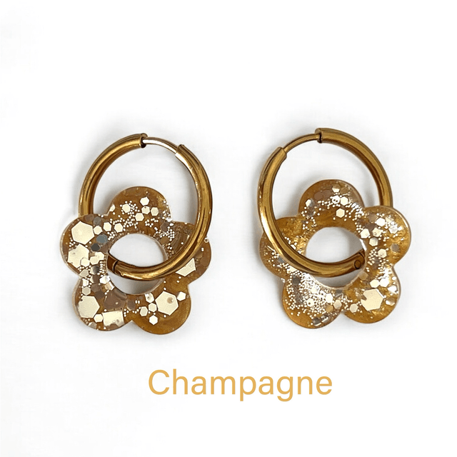 Boucles d’oreilles pailletées avec créole 